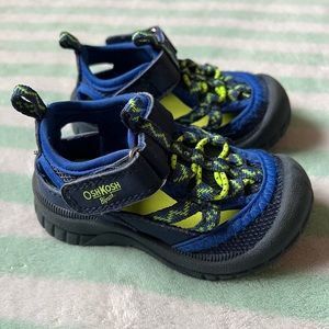 OshKosh B’gosh Shoes